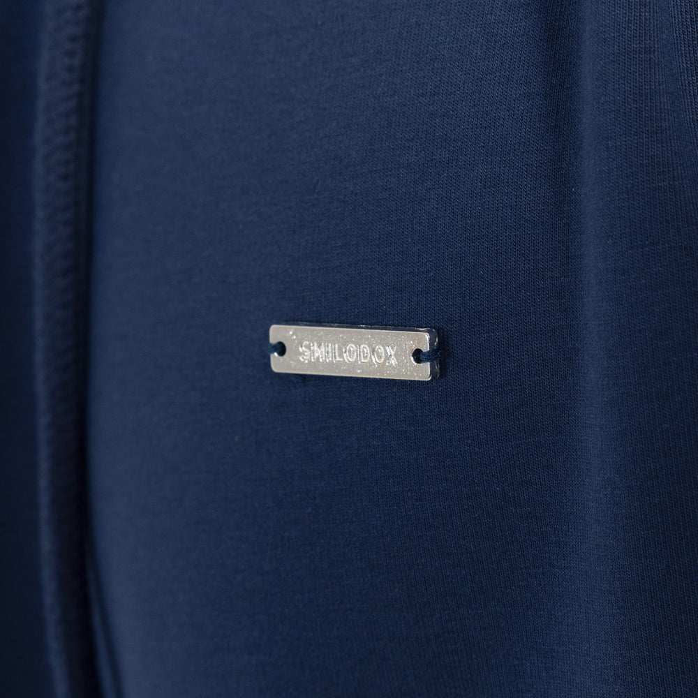 Marineblau